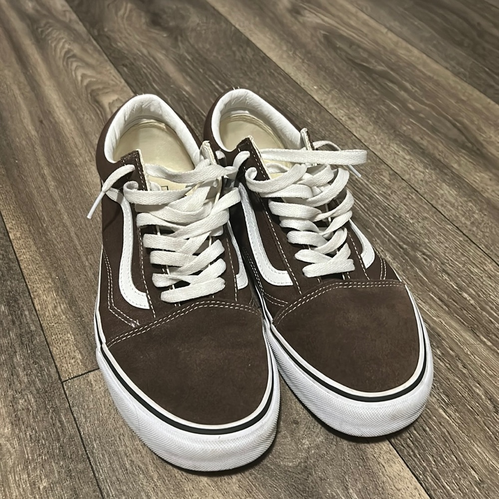 Men’s vans size 10. Great condition!
